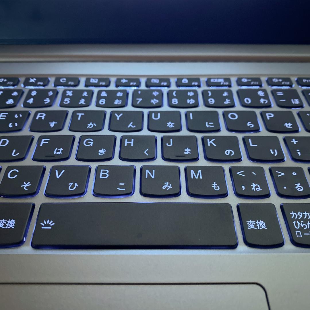 大容量SSD512＋HDD500✨8世代i5 レノボノートパソコン オフィス搭載