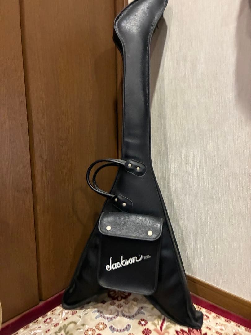 シャーベル　キングV charvel/Jackson