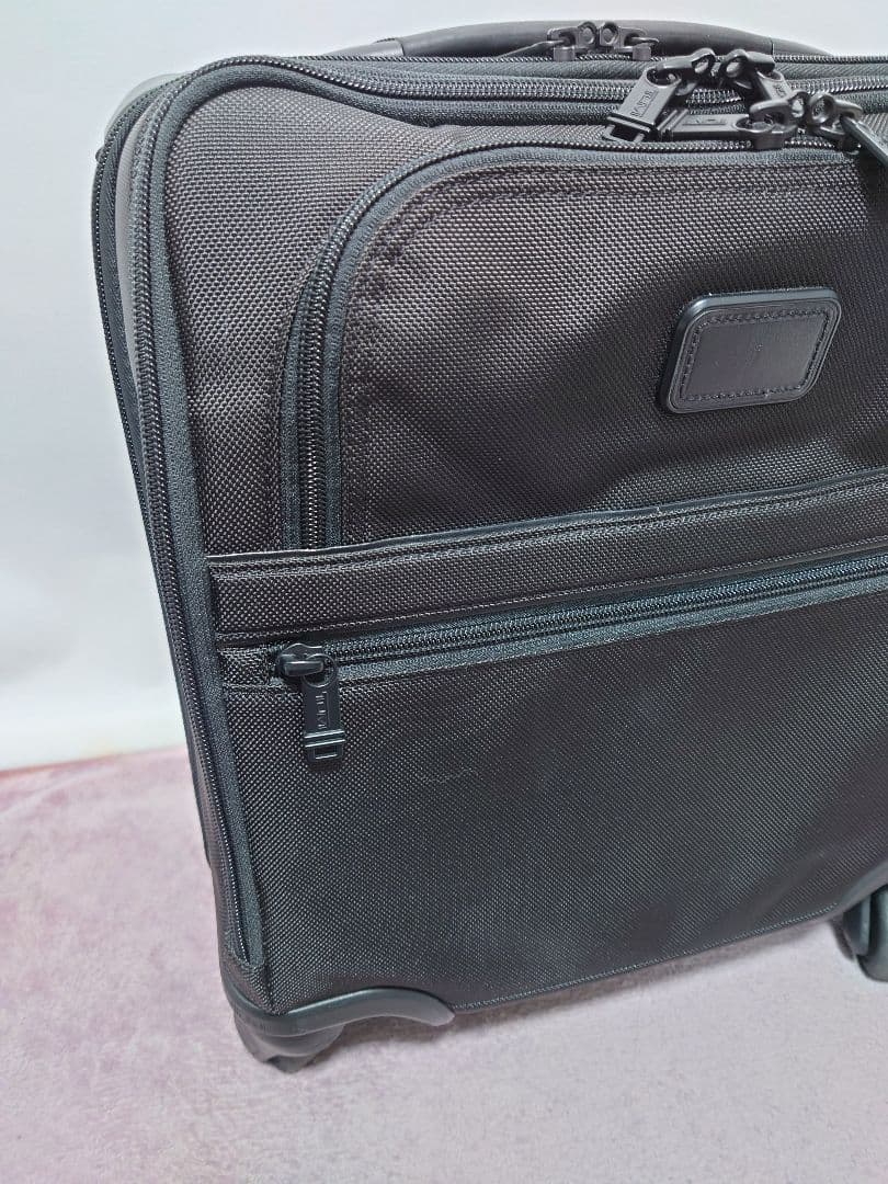 極美品✨TUMI トゥミ コンパクト 4ウィール ブリーフケース 機内持ち込み可