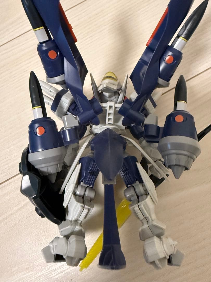 ダンボール戦機 LBX オーレギオン