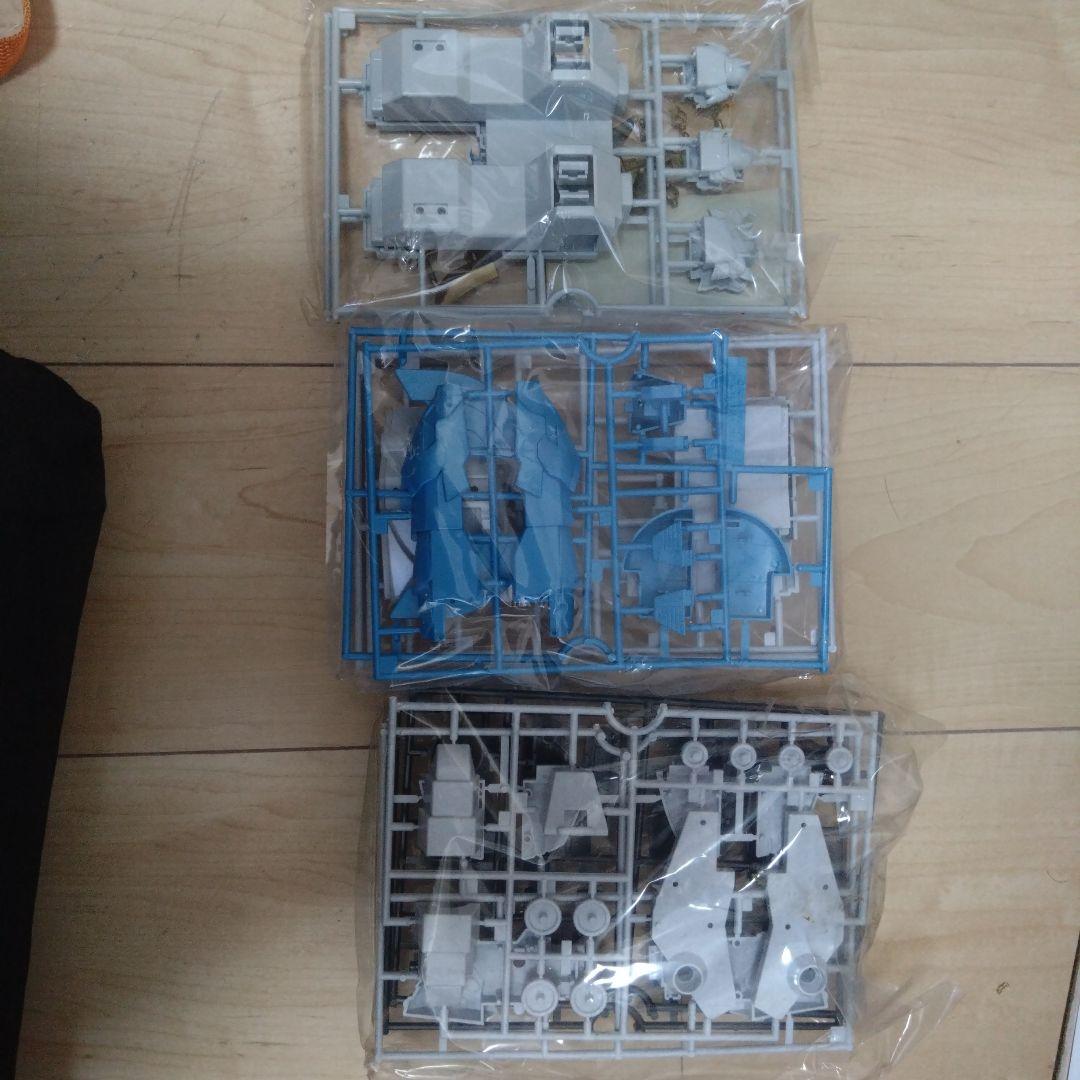 ぱ*す様 元祖SDガンダムプラモデル　機構戦車スーパーオーキス　未組立