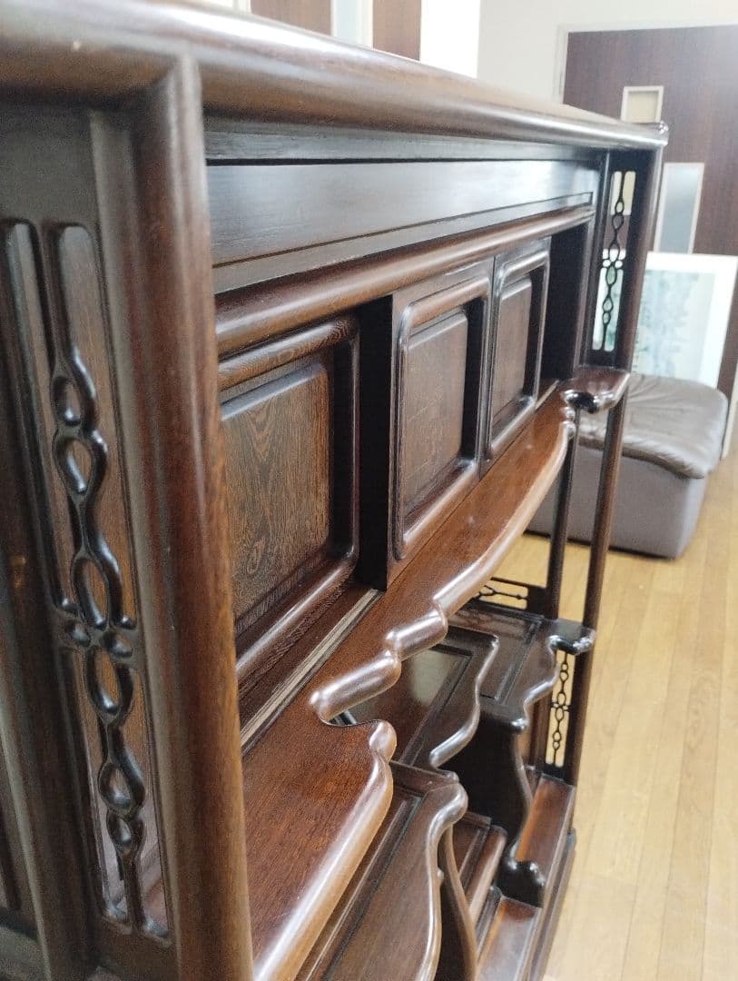 y　茶箪笥　アンティーク　飾り棚　黒檀