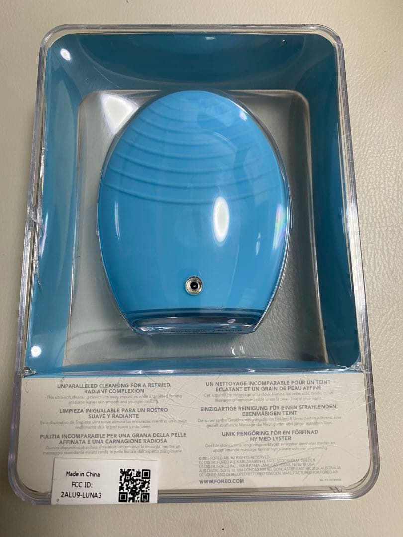 新品未使用FOREO LUNA 3 洗顔ブラシ ブルー ケースに傷あり
