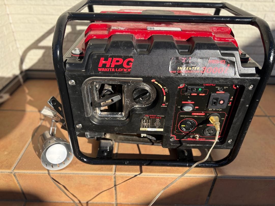 HPG INVERTER 3000i 発電機　ワキタ　インバーター