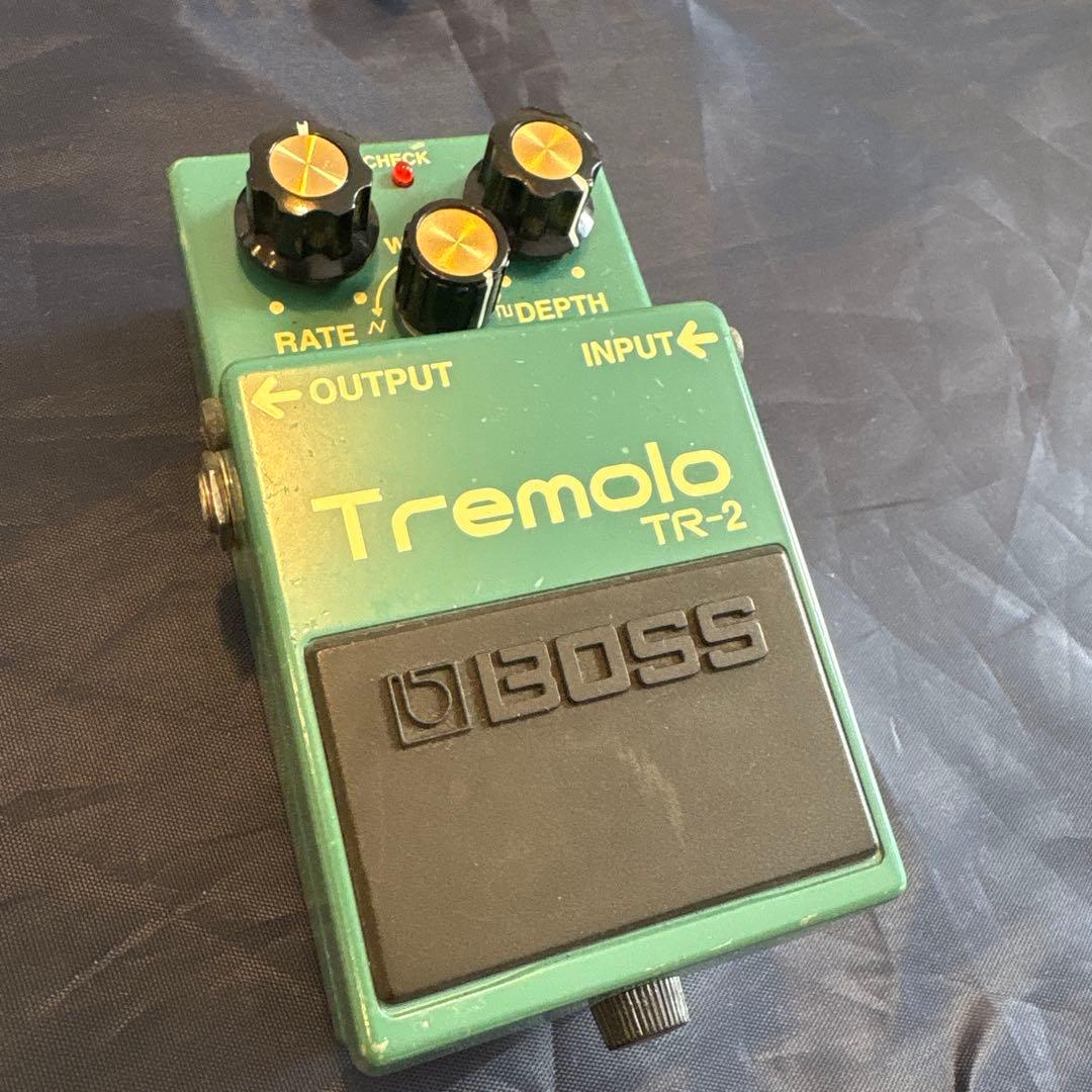 BOSS Tremolo TR-2 ギターエフェクター