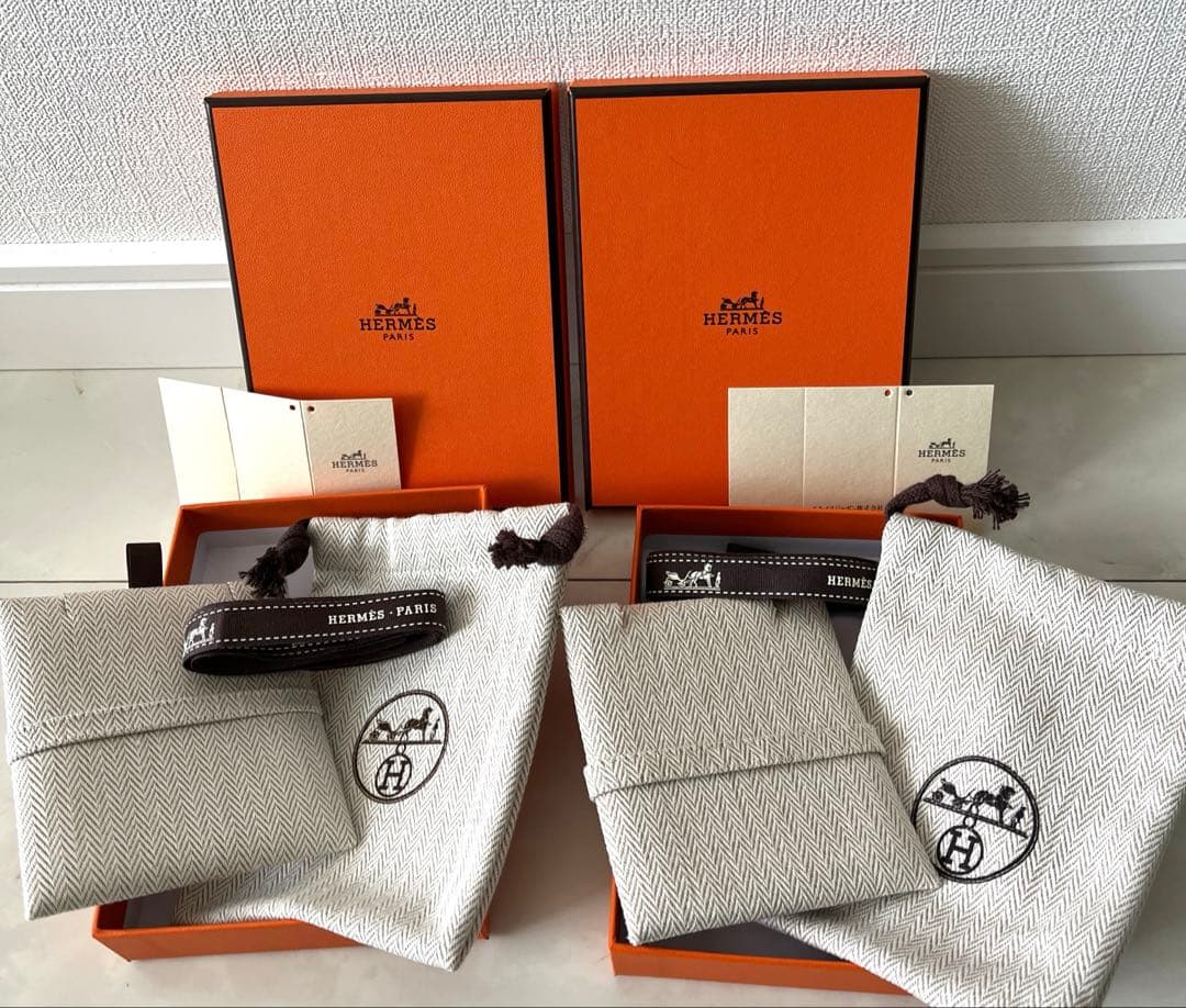 エルメスのネックレス購入時の箱2個セット・保存袋・リボン付き　空箱　ショッパー