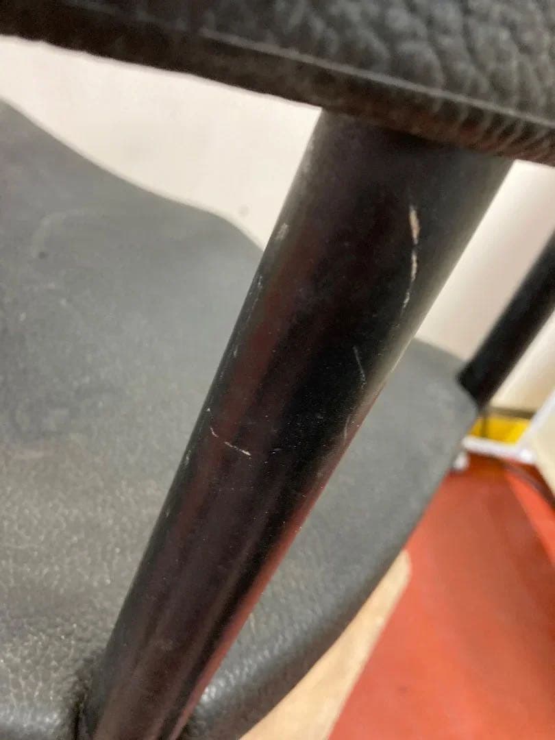 カッシーナ　レオナルドアームチェア