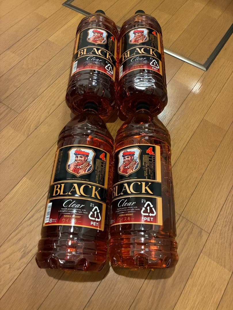 ブラックニッカ ウイスキー4000ml クリア 　４本