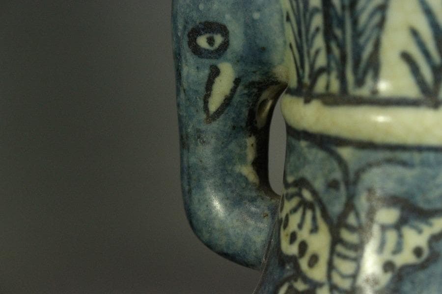 中国美術 青花 纏枝蓮花紋 双耳瓶 高29.5cm(LC136)