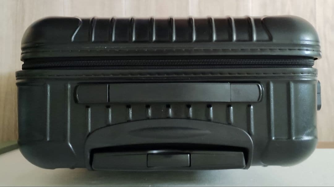 ★RIMOWAリモワ★サルサ機内持込み33Lマットブラック2輪TSAロック