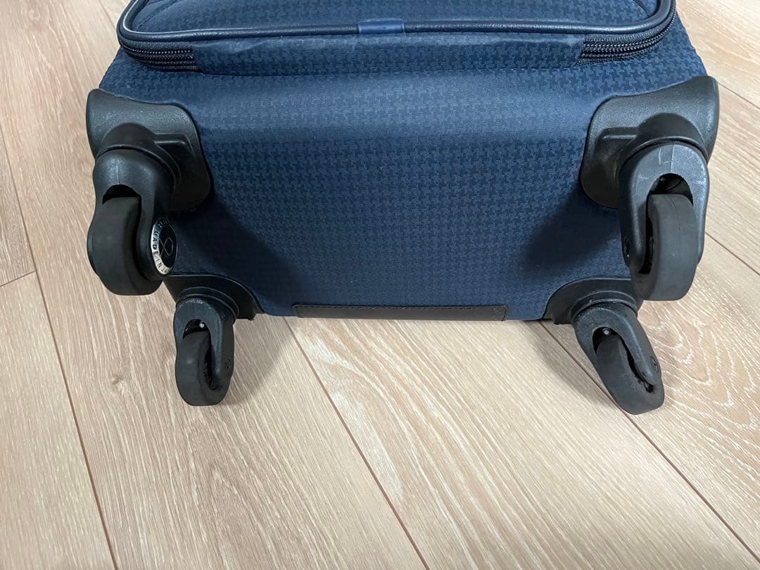 キャリーケース　機内持ち込み可　 PROTECA 　フィーナ