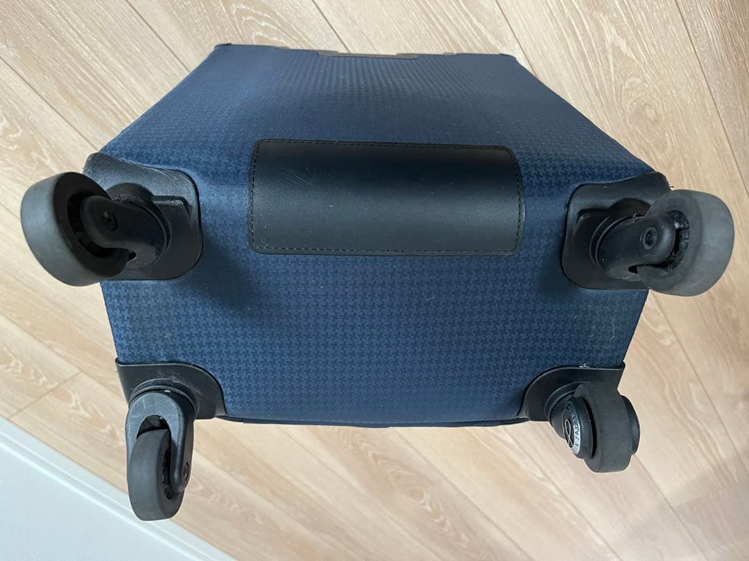 キャリーケース　機内持ち込み可　 PROTECA 　フィーナ