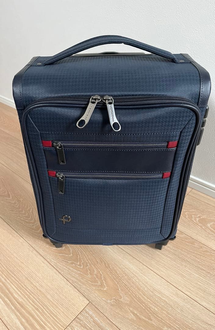 キャリーケース　機内持ち込み可　 PROTECA 　フィーナ