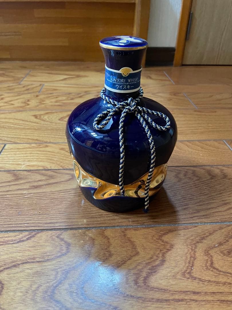 サントリー　ウイスキースペシャルブレンド　リモージュ　陶器ボトル