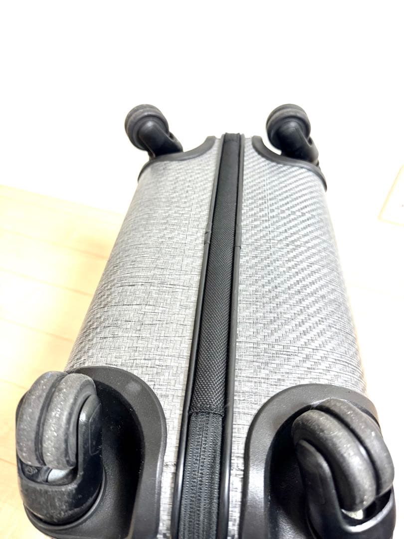 TUMI トゥミ　テグラライト　小型キャリーケース 4輪