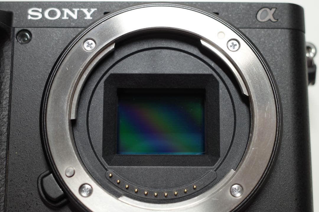 SONY α6400 ILCE-6400 パワーズームレンズキット　おまけ付き