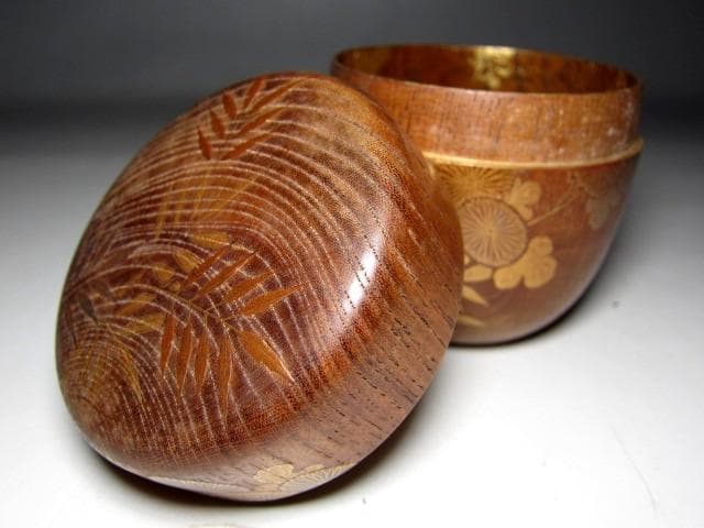 ＜土日限定価格＞駒沢利斎 桐木地 中棗 裏千家十四代 淡々斎花押　　　m129