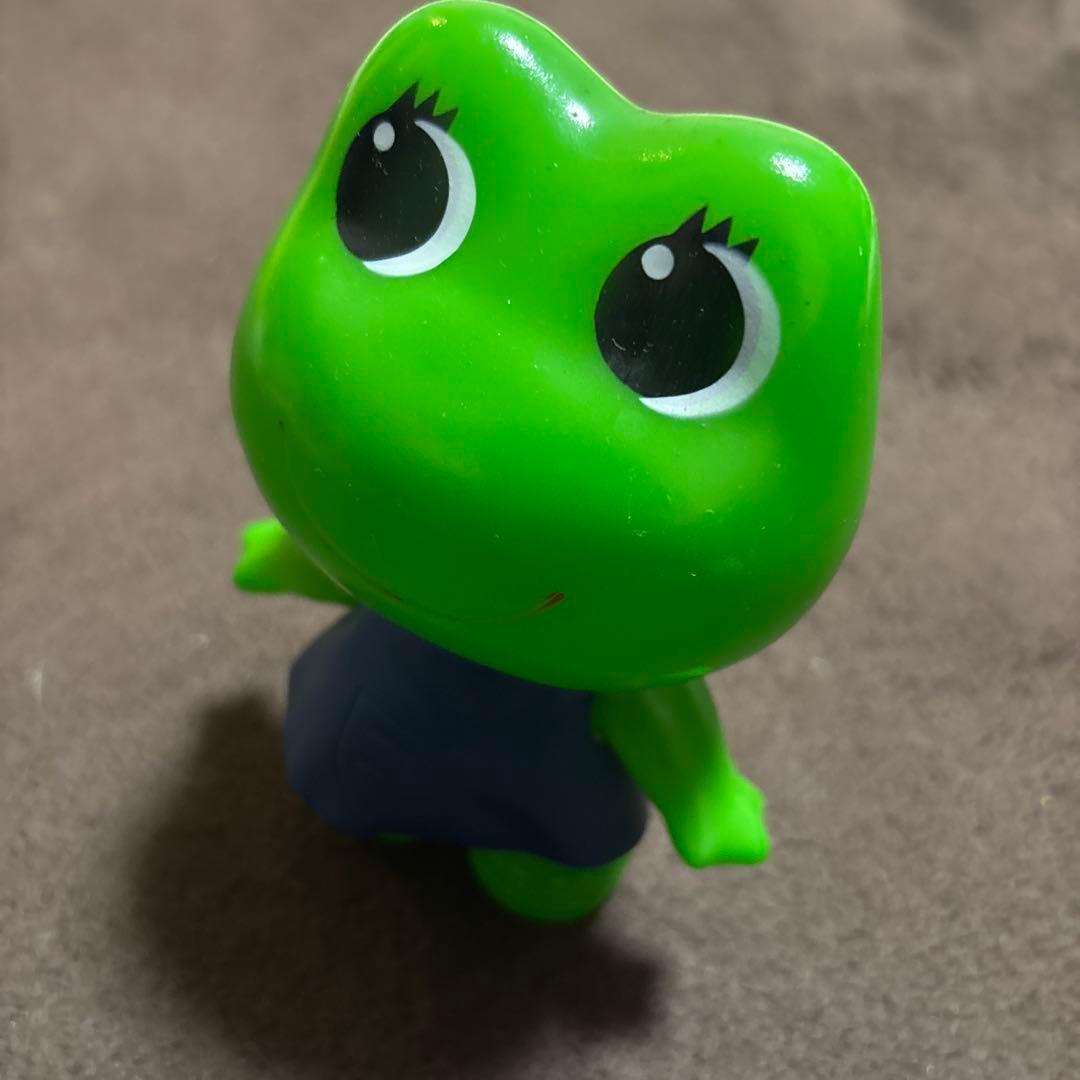 コロチャン　ヴィンテージ　カエル型フィギュア 緑色 青い服
