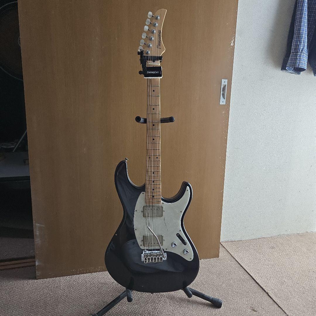 FROM JAPAN公式アカウント01Fernandes Regulus