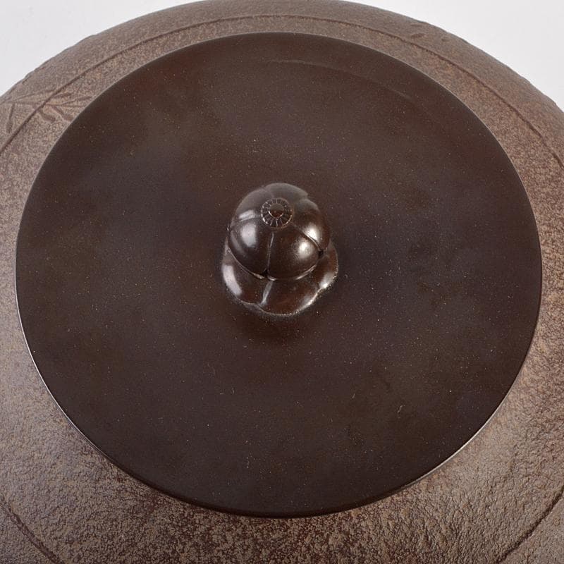 茶道具　人間国宝　釜師　高橋敬典作　桐文　真形釜　鉄釜　共布共箱　MR7512B