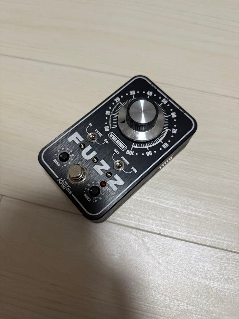 【KING TONE GUITAR】 mini FUZZ V2