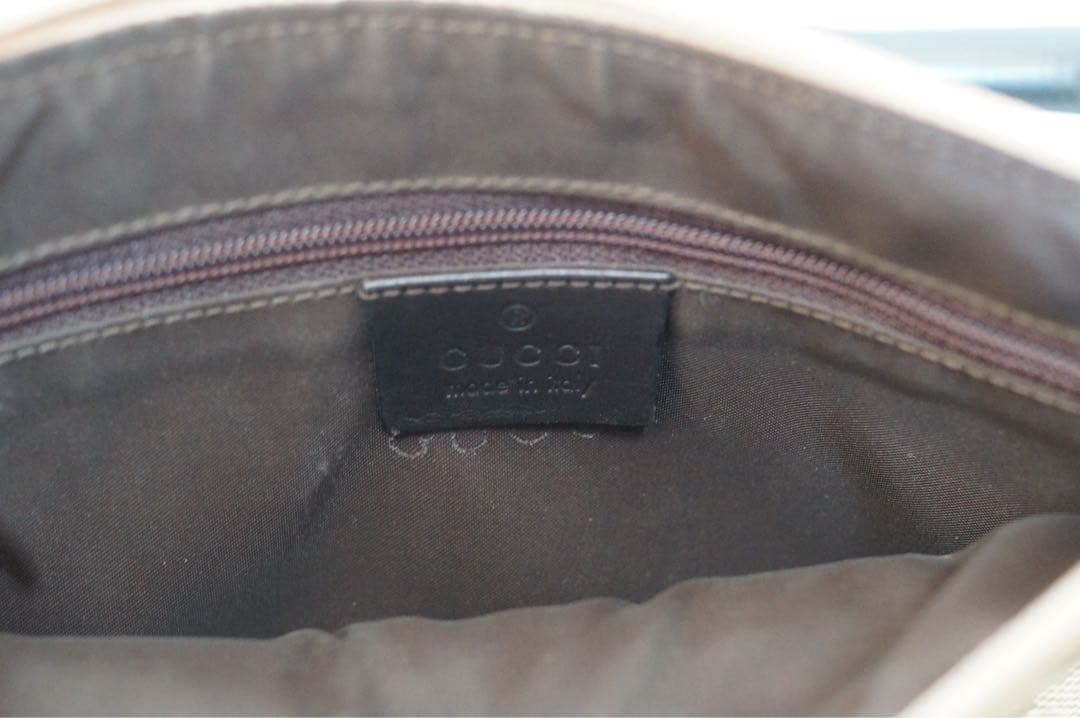 ぴ*き様 グッチ バンブーハンドル GGキャンバス バッグ