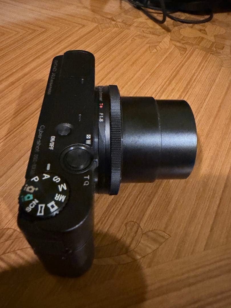 SONY DSC-RX100コンパクトデジタルカメラ