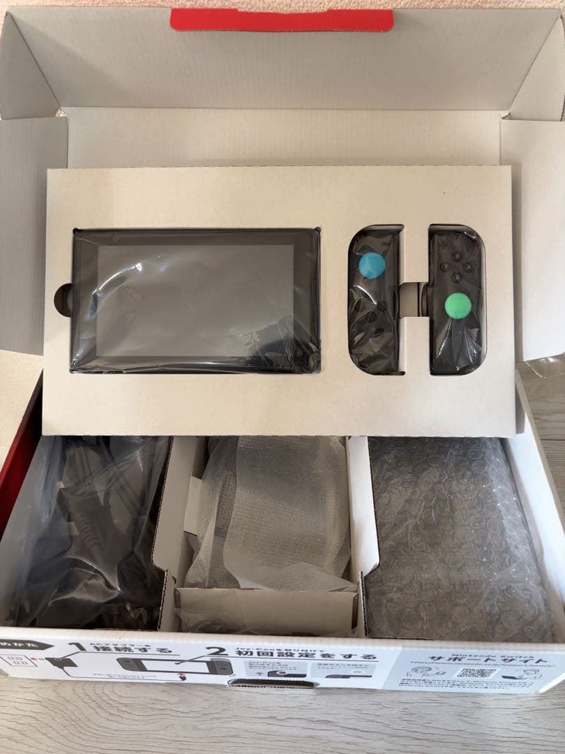 Switch本体箱付き（ソフト付き）