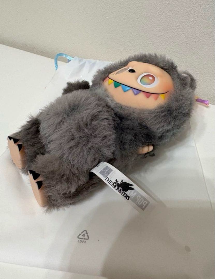 ラブブ(LABUBU)シークレット