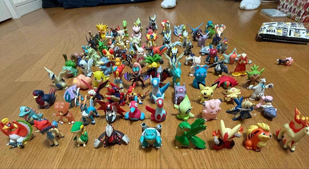 ポケモン指人形約100体セット