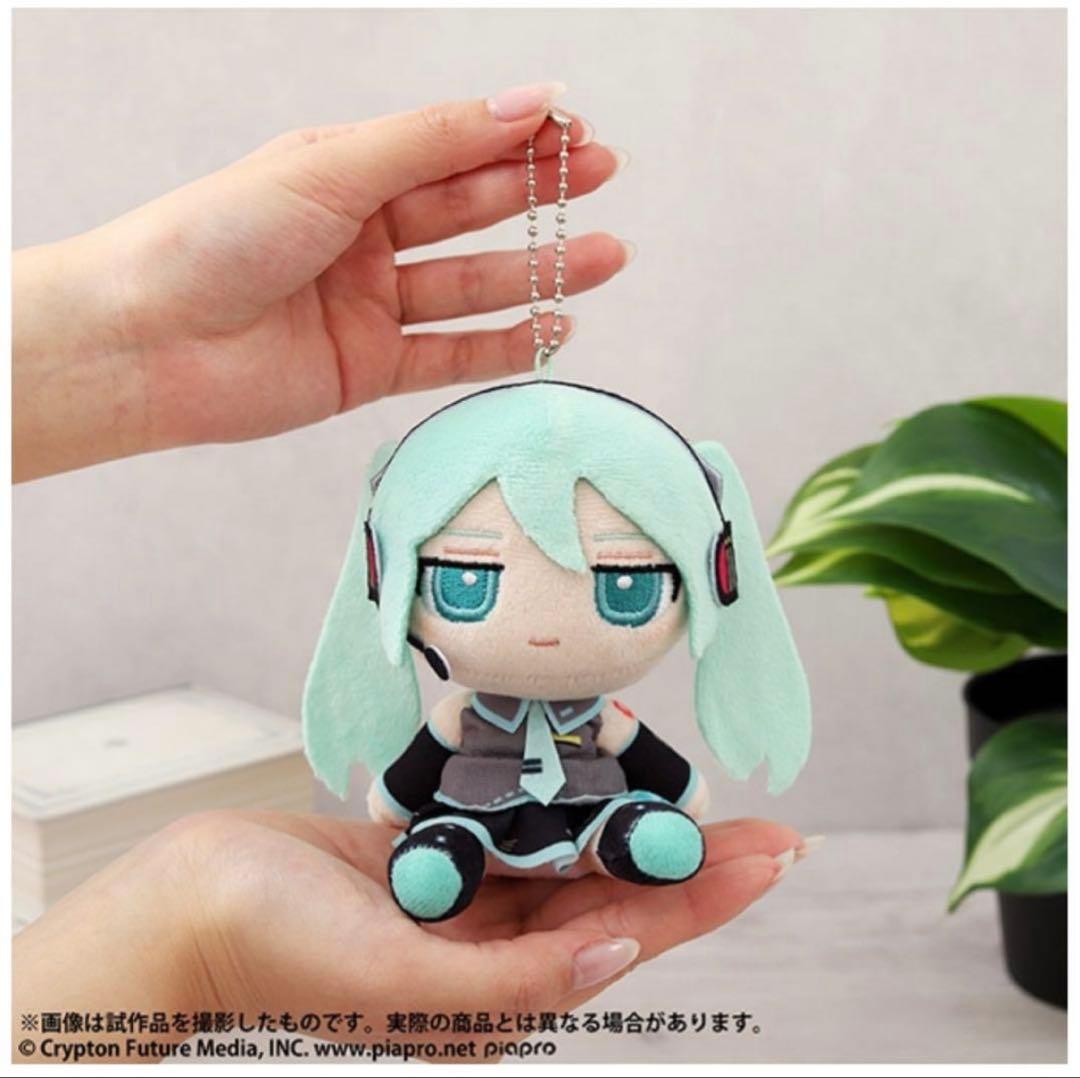 初音ミク くいくい ぬいぐるみ　ムービック