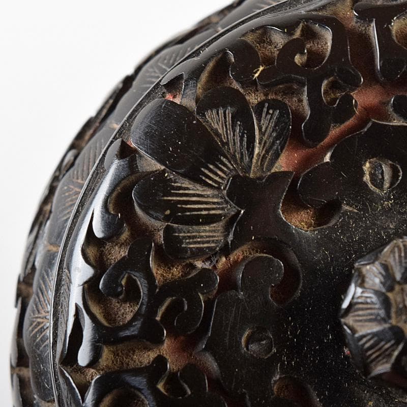 中国　堆朱　堆黒 　花文　蓋物　仕覆付　V　R8261