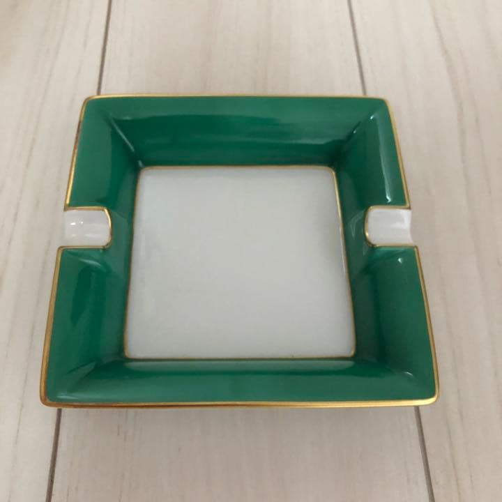 シリアルナンバー リチャードジノリ  新品　前菜 灰皿 オードブル