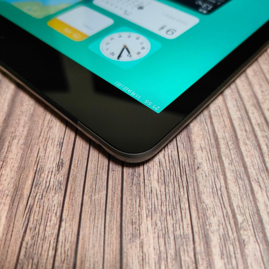 Apple iPad 第7世代 32GB SIMフリー 新品近い