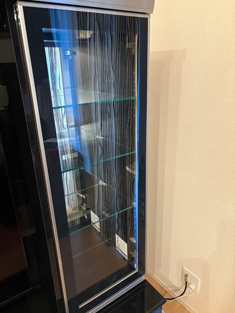 パモウナ テレビボード(3 点セット)※本ページはキュリオケース(右側)