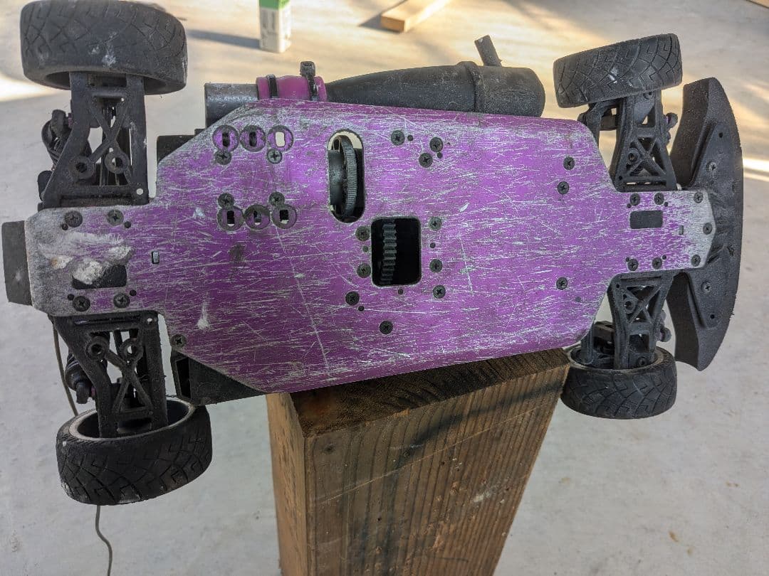 ホビーラジコンカー エンジン搭載