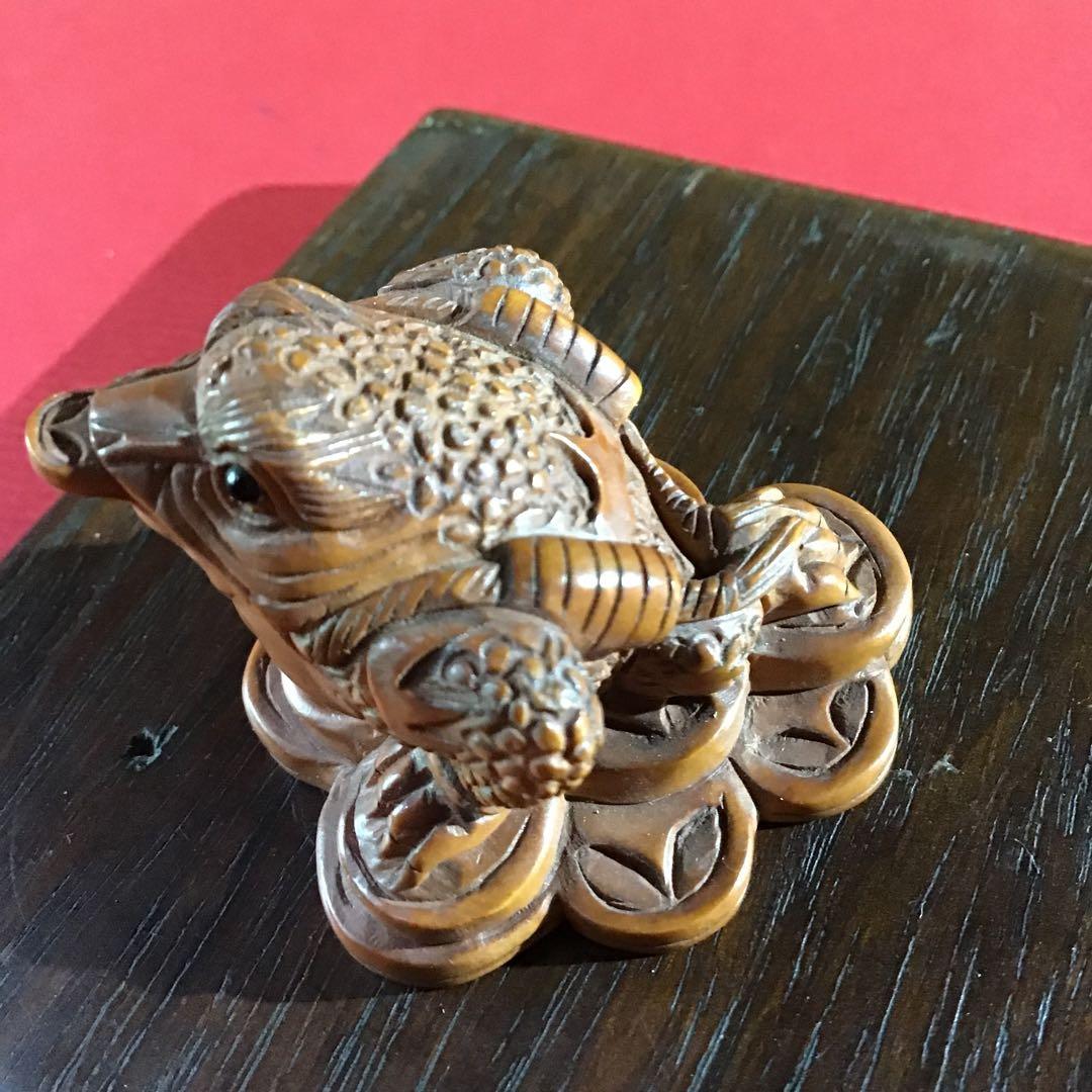 根付　「蝦蟇」　在銘　N8