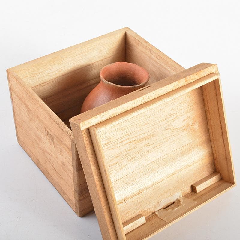 弥生式土器　壷　M　R7030