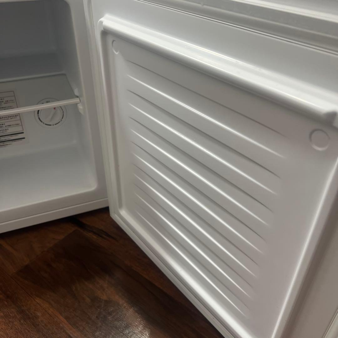 小型冷凍庫　MAXZEN JF032ML01ＷＨ　32L 2021年製