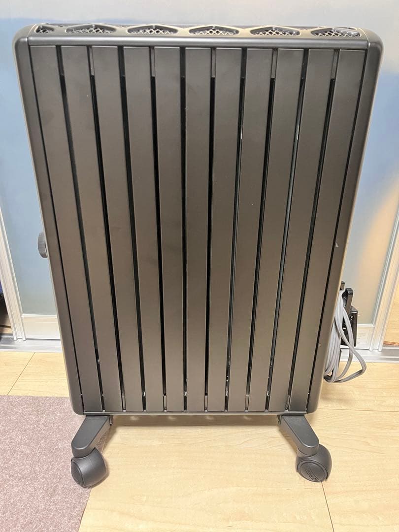 デロンギ　マルチダイナミックヒーター リモコン付き