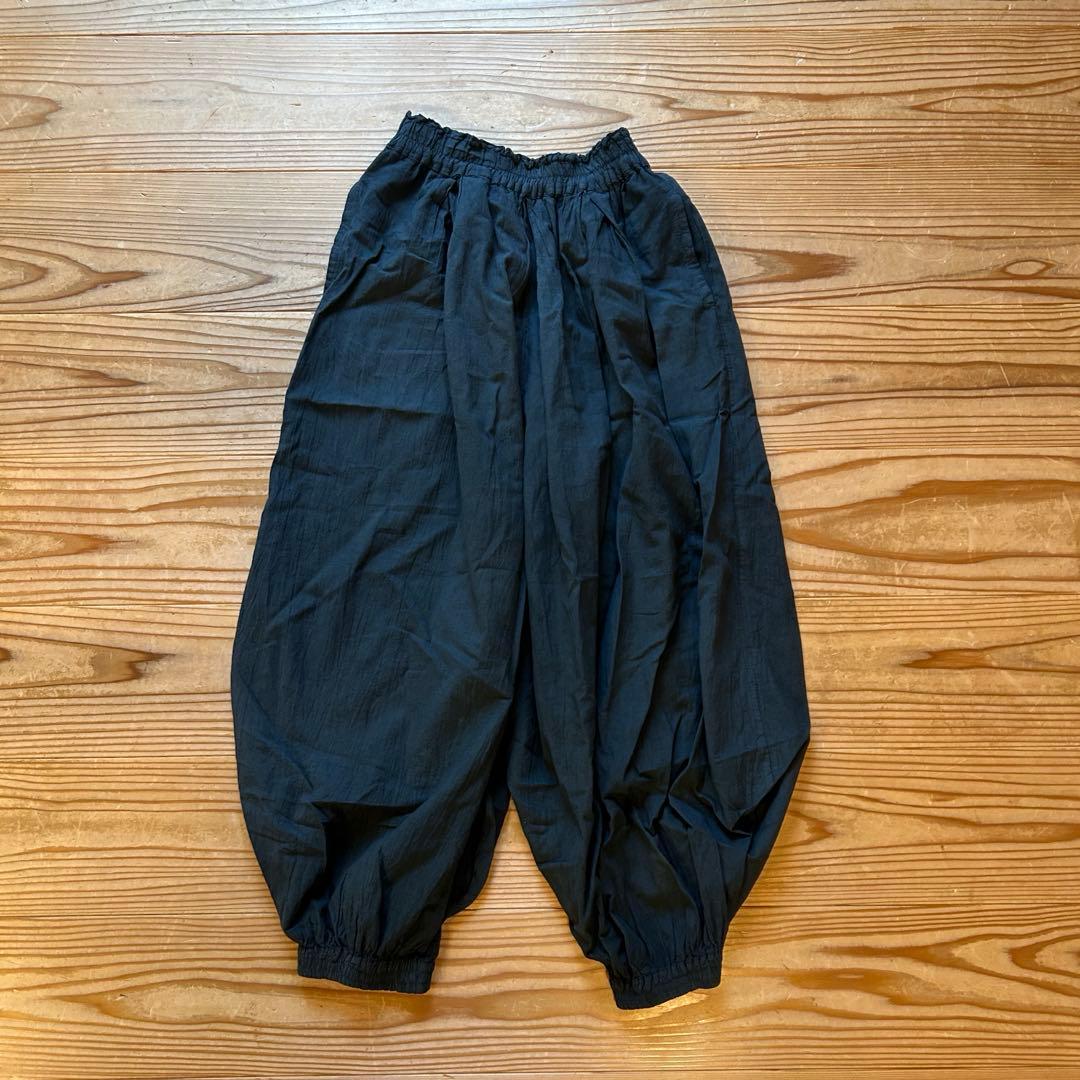 バルーンパンツ