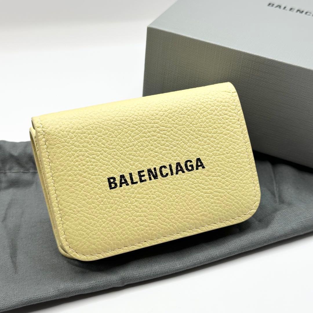 【新品未使用】BALENCIAGA バレンシアガ　三つ折り　財布　レザー