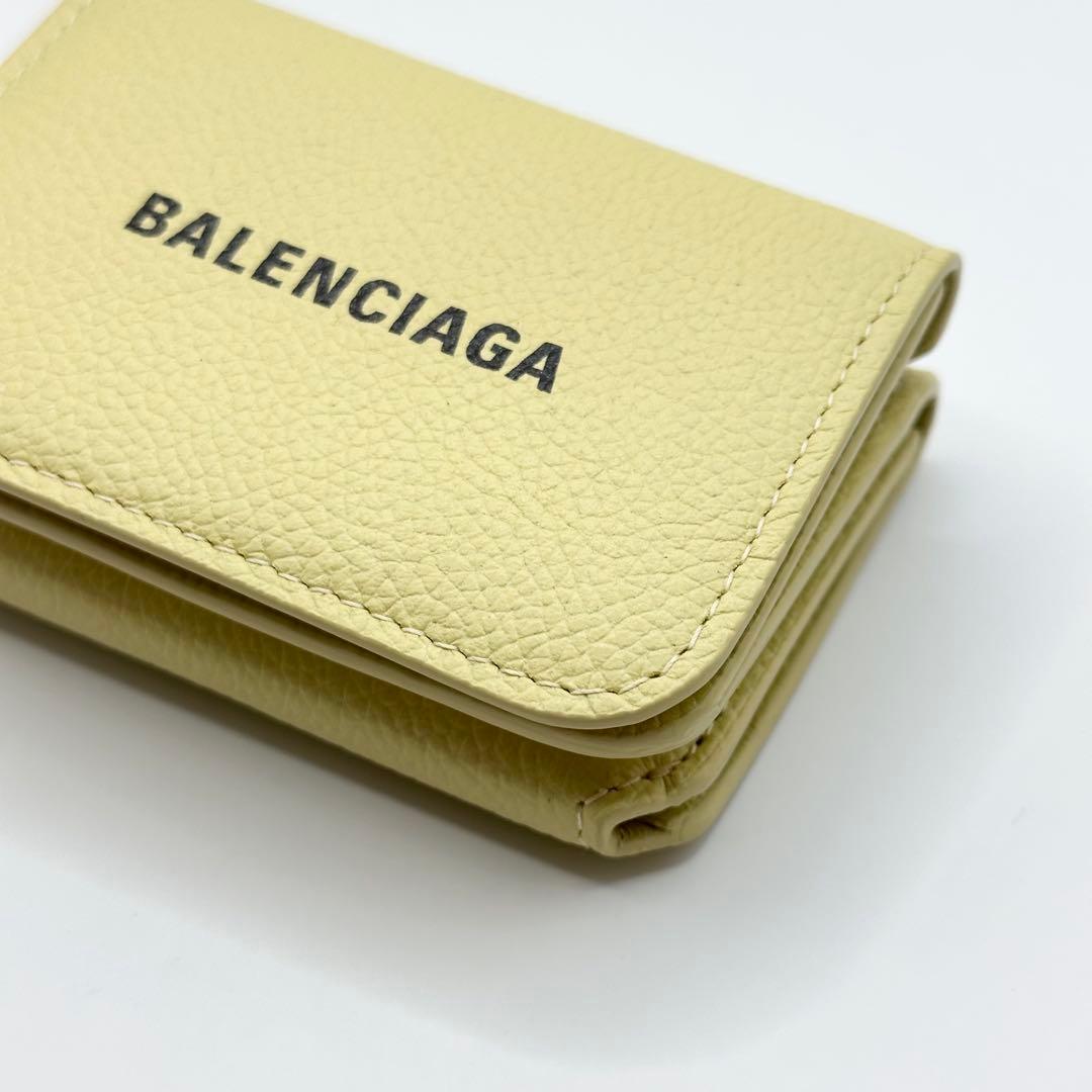 【新品未使用】BALENCIAGA バレンシアガ　三つ折り　財布　レザー