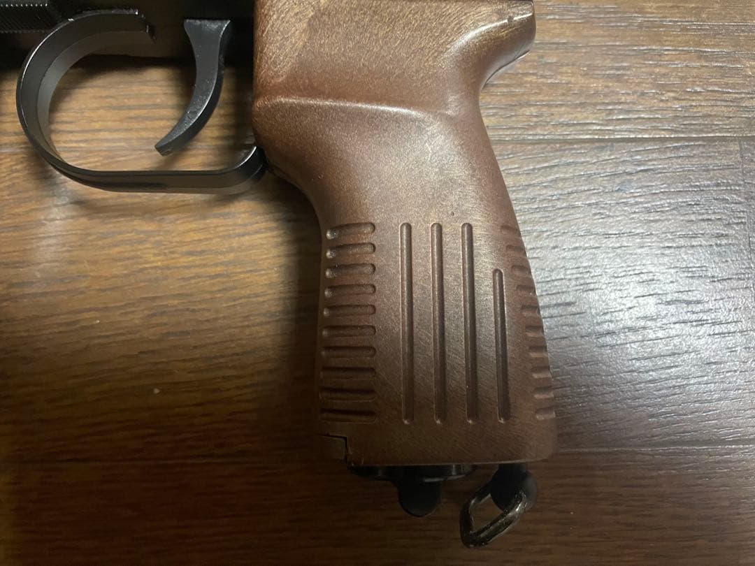 東京マルイ 　V-61 スコーピオン 予備マガジン付き　エアコキ