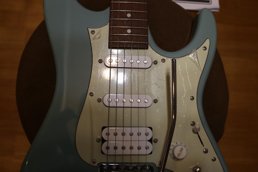 ギター Ibanez AZ Essentials AZES40 PRB