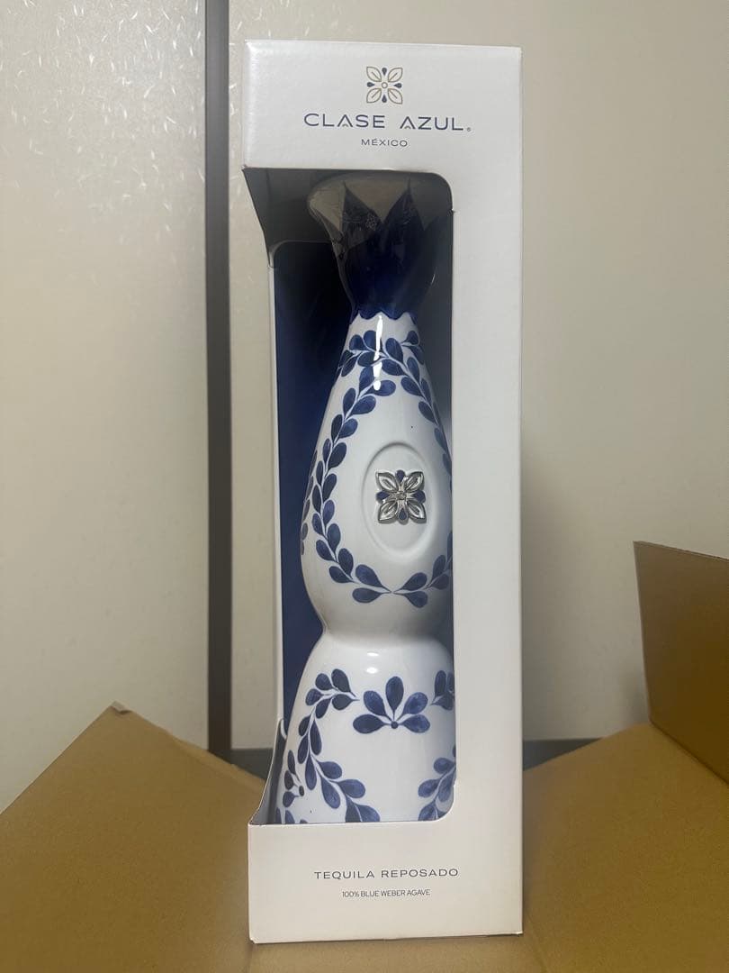 CLASE AZUL テキーラ　レポサド 750ml 40% 新品