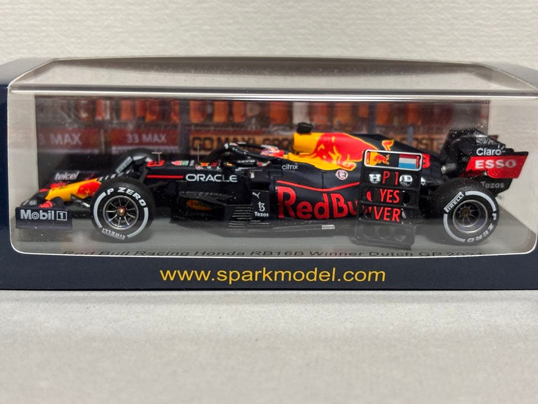 スパーク製1/43Red Bull RB16B 2021年オランダGP優勝