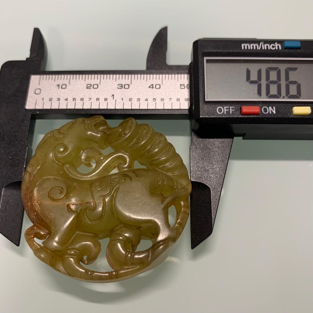 古玉　神獣呑金　清中期　時代物　天然石