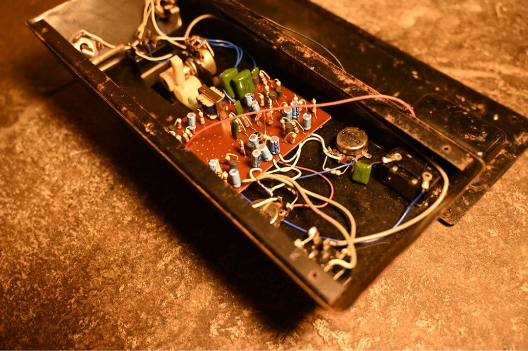 ギター Wah-Fuzz Guyatone