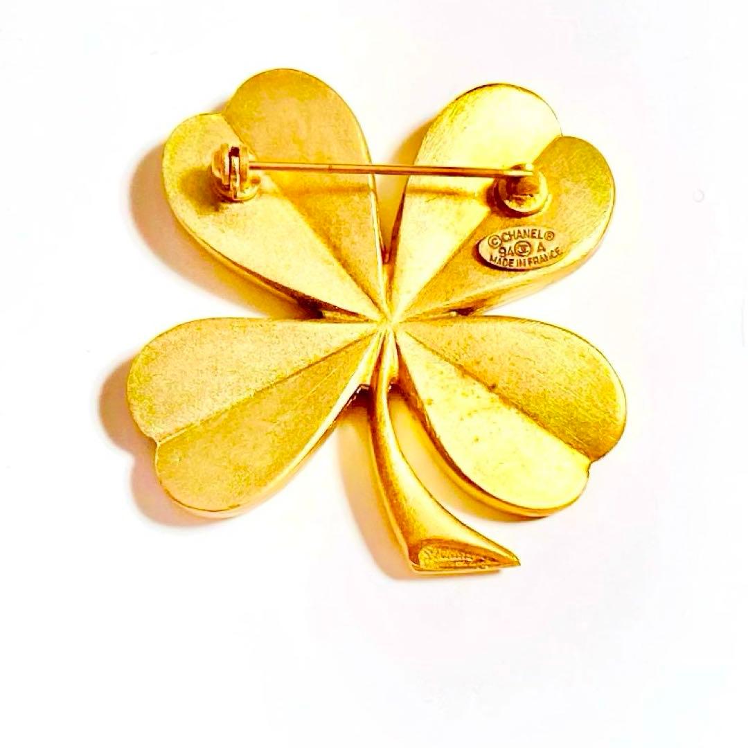 シャネル♡ CHANEL 刻印あり ココマーク クローバー ブローチ ゴールド